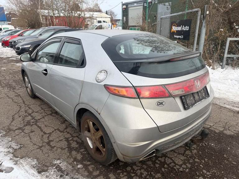 Honda Civic 1,8 Sport