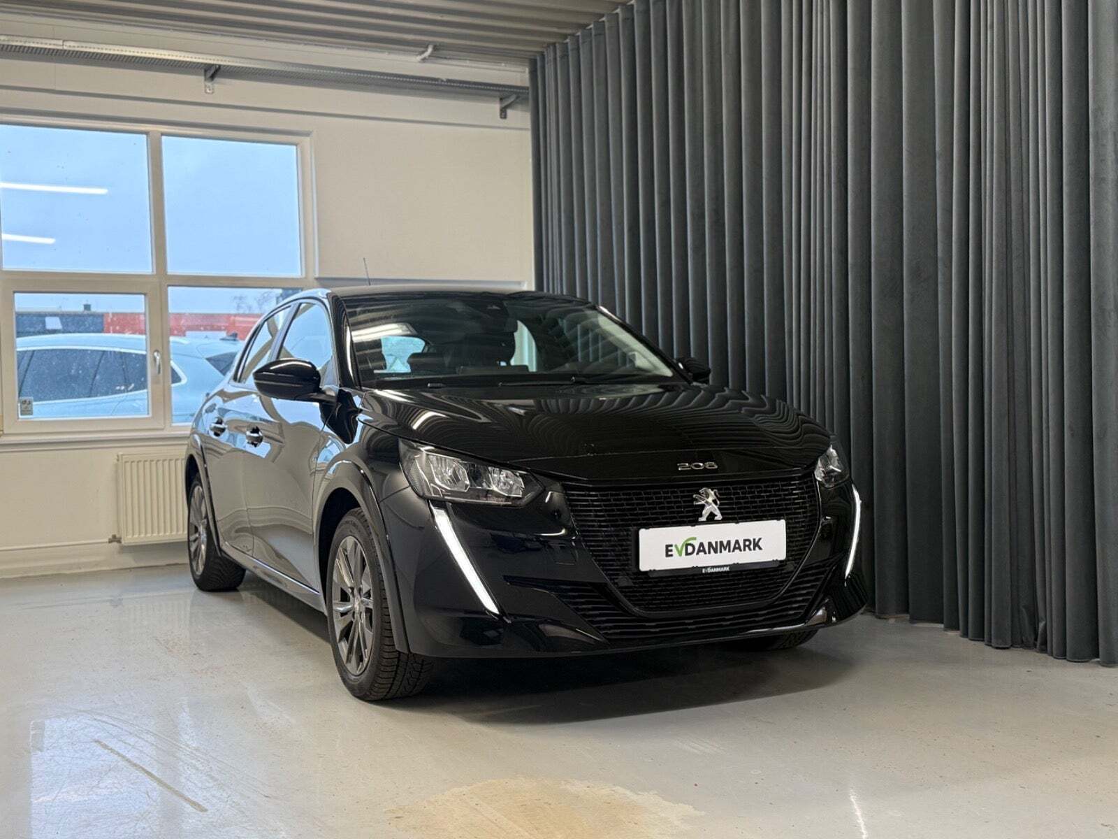 Peugeot e-208 50 Active Pack