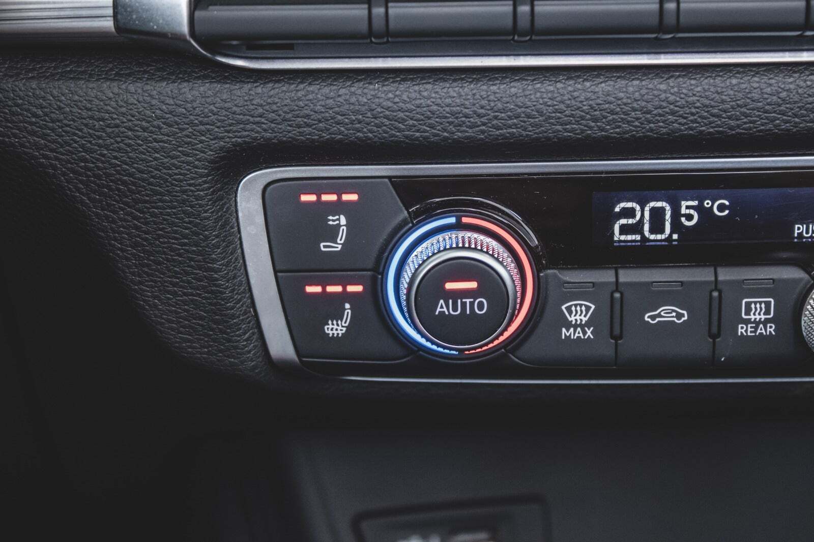 Grå Audi A3 fra 2019