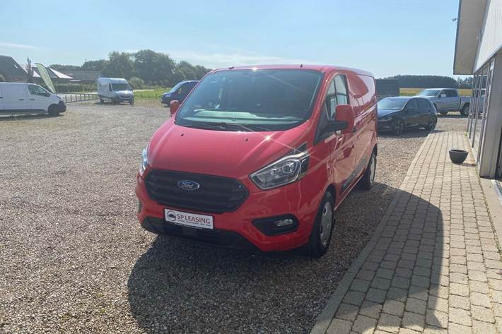 Rød Ford Transit Custom 320S fra 2020