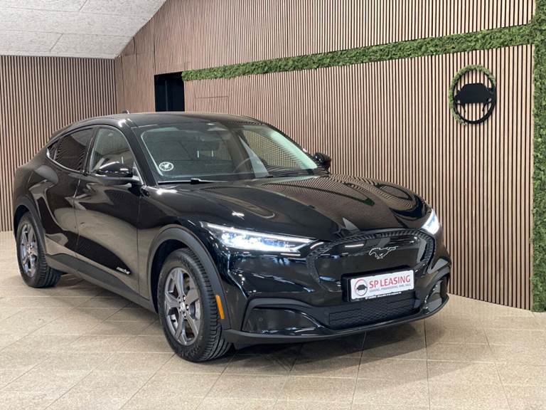 Ford Mustang Mach-E 70 Standard Range