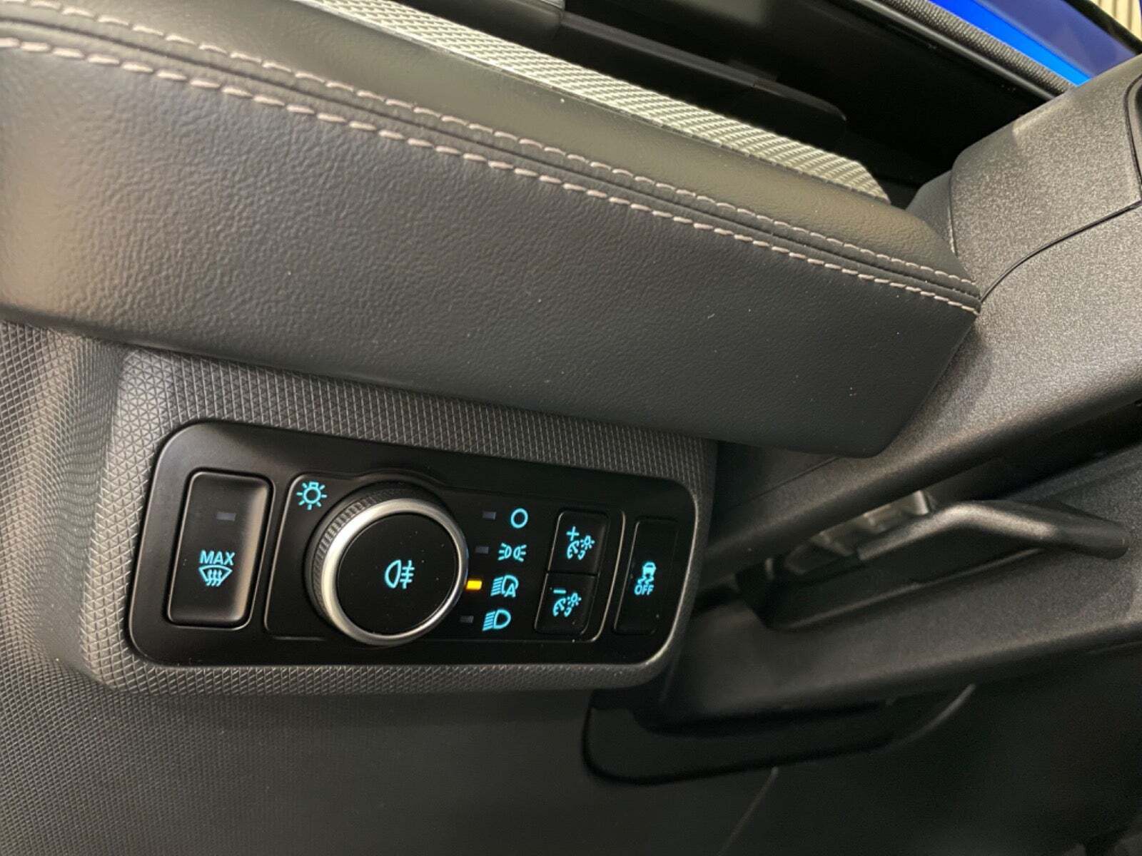 Sort Ford Mustang Mach-E fra 2023