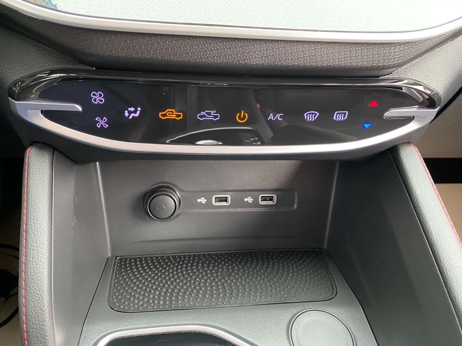 Grå Maxus eT90 fra 2024