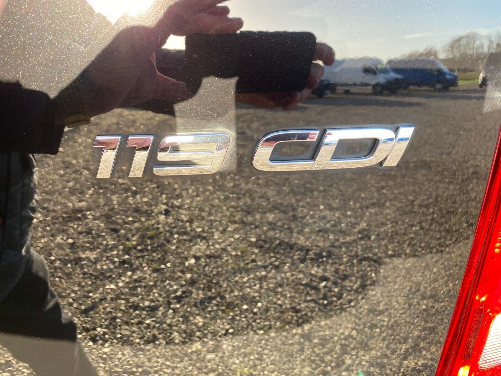 Sort Mercedes Vito 119 fra 2020