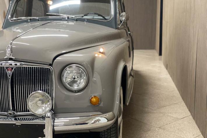 Grå Rover P4 fra 1953