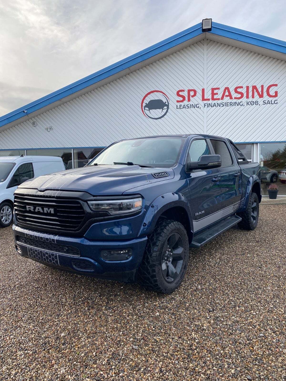 Dodge RAM 1500 5,7 V8 Hemi Laramie Sport aut.