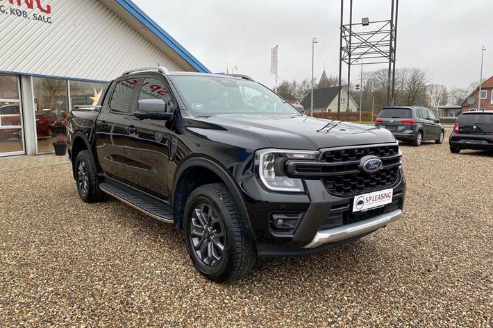 Sort Ford Ranger fra 2024