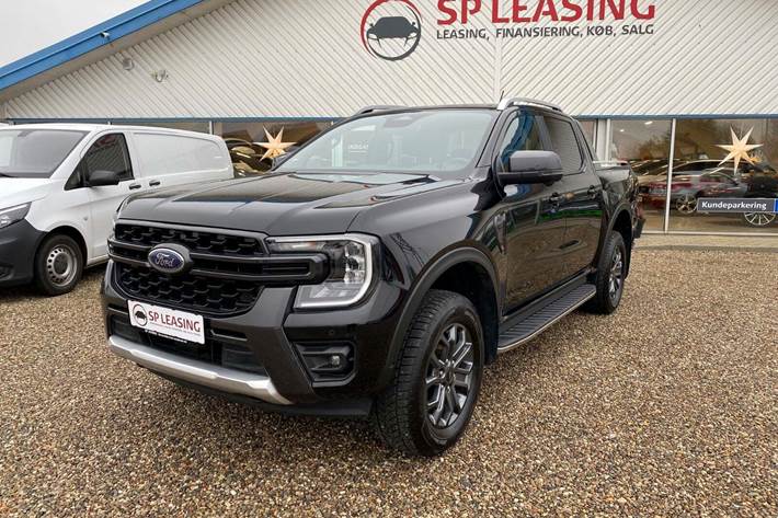 Sort Ford Ranger fra 2024