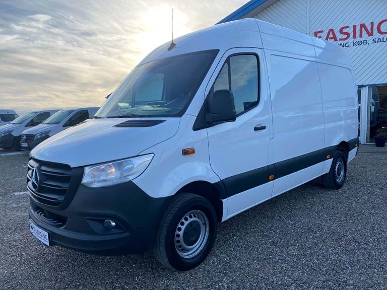 Mercedes Sprinter 317 2,0 CDi A2 Kassevogn aut. RWD