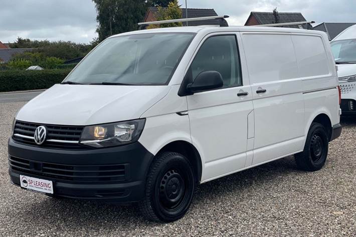 Hvid VW Transporter fra 2018
