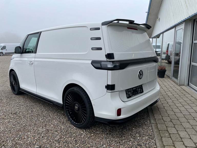 VW ID.Buzz 77 Style Van