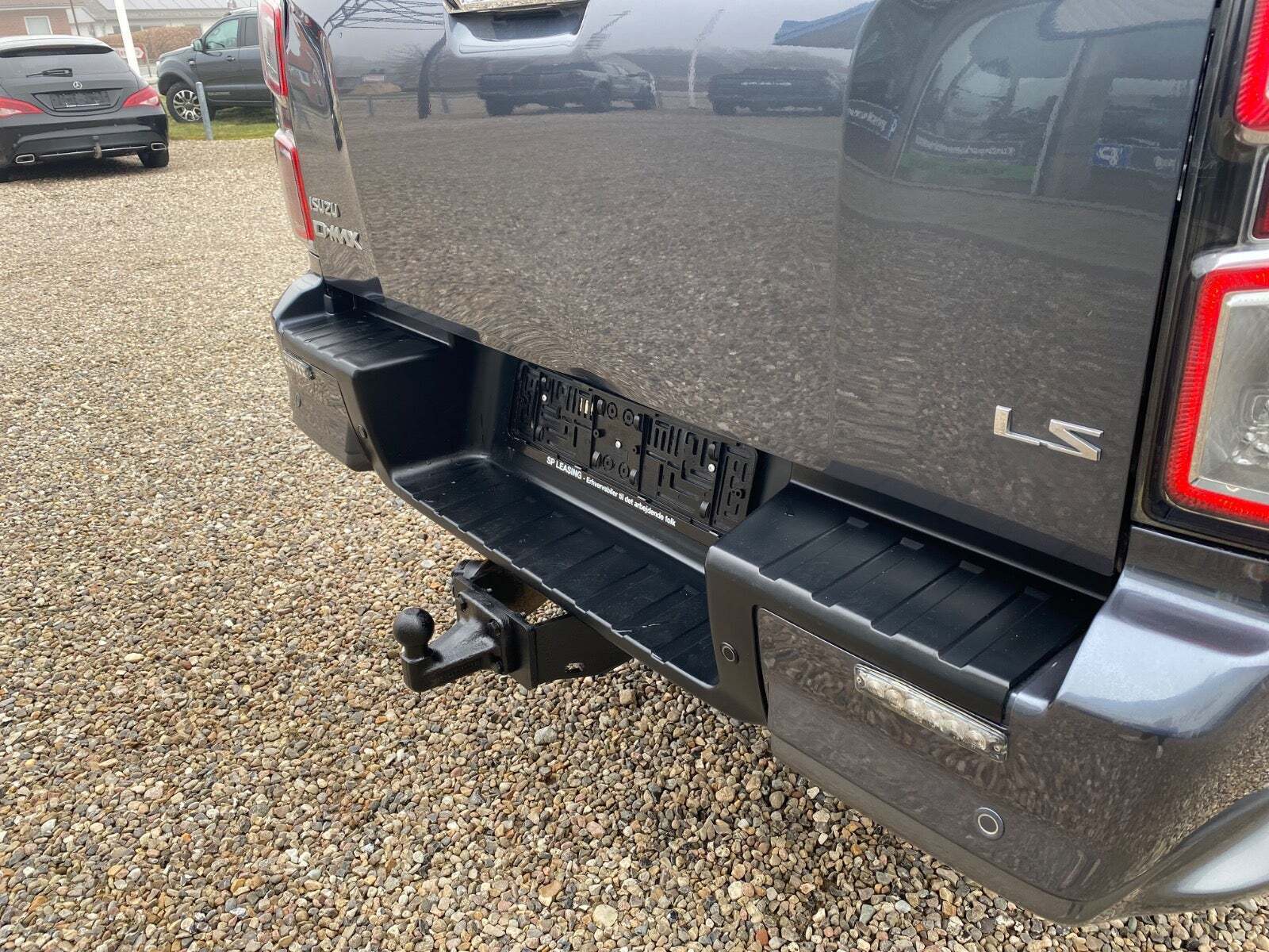 Isuzu D-Max 1,9 TD 163 Crew Cab Premium