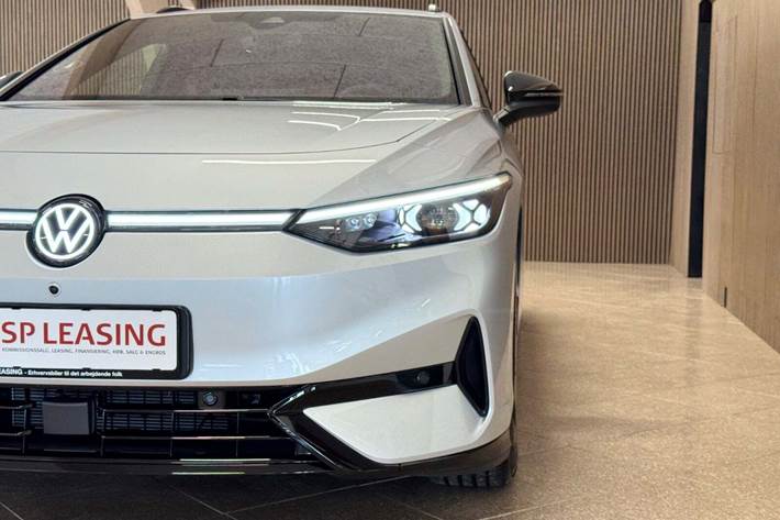 Sølv VW ID.7 fra 2025