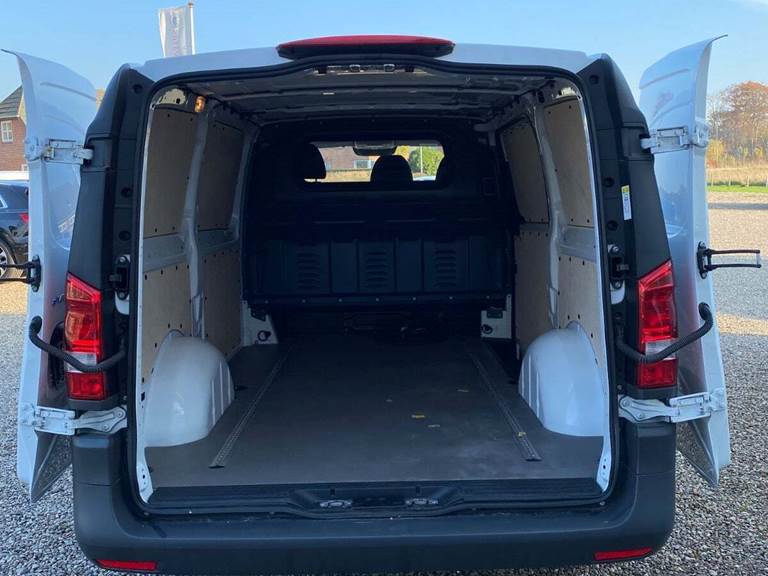 Mercedes eVito 112 L