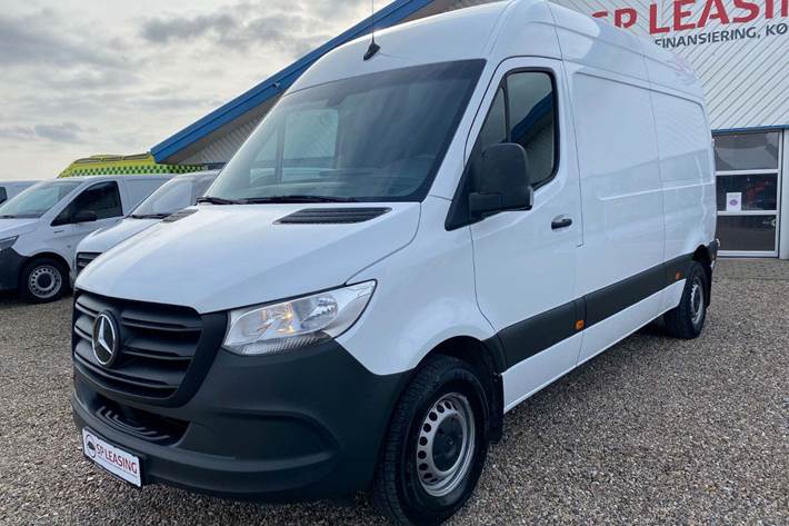 Hvid Mercedes eSprinter 312 fra 2021