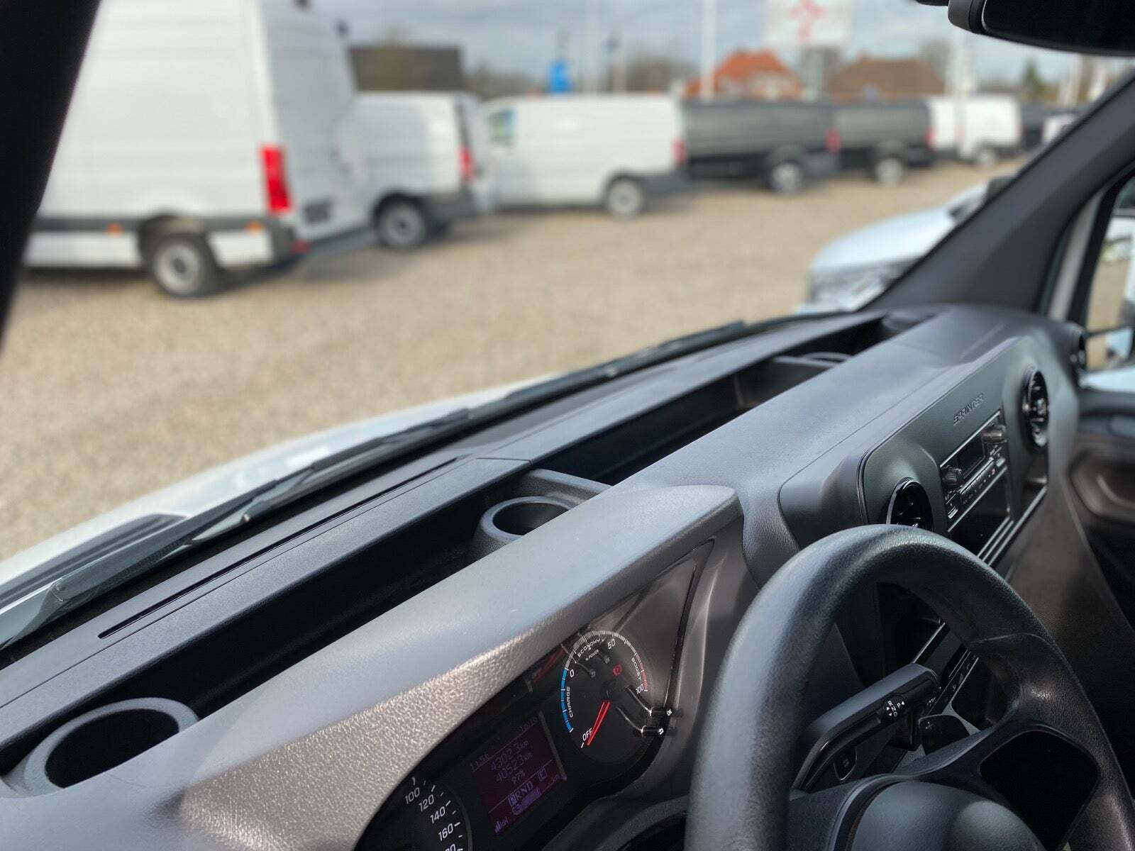 Hvid Mercedes eSprinter 312 fra 2021