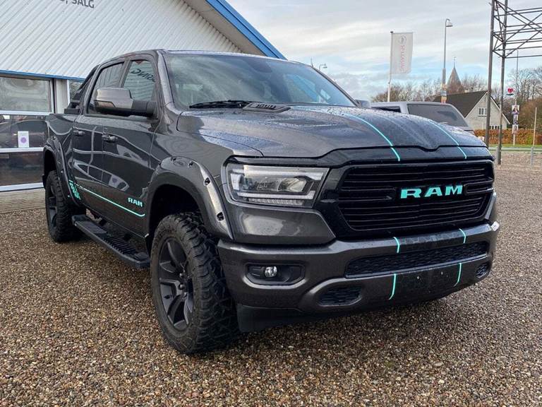 Dodge RAM 1500 5,7 V8 Hemi Laramie Sport aut.