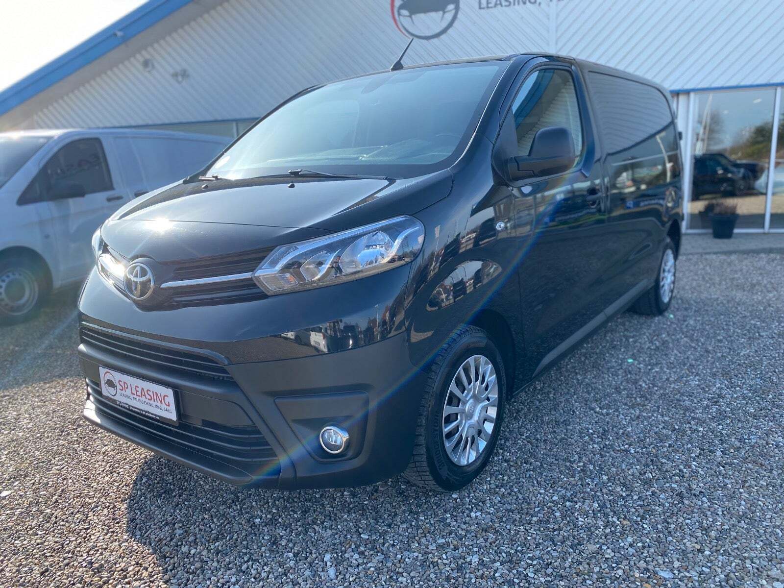 Toyota ProAce 2,0 D 144 Medium Master aut.