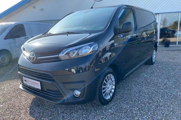 Sort Toyota ProAce fra 2022