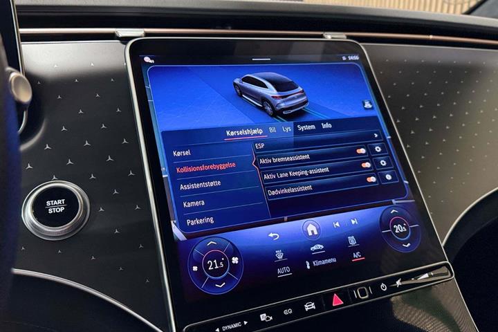 Grøn Mercedes EQE350 SUV fra 2024