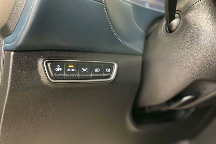 Sort Voyah Free fra 2024