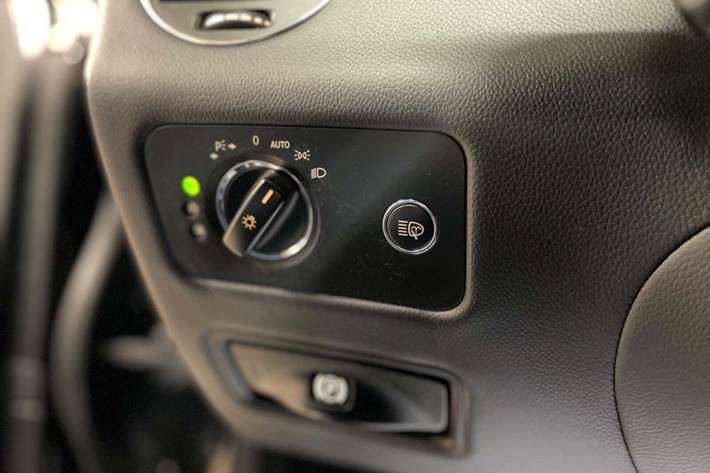 Sort Mercedes CLS55 fra 2006