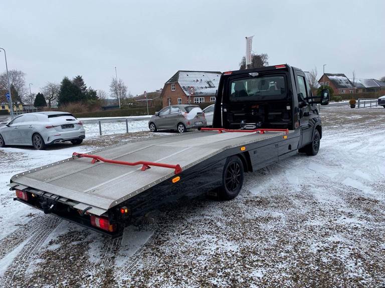 Iveco Daily 3,0 35S18 4100mm Lad AG8