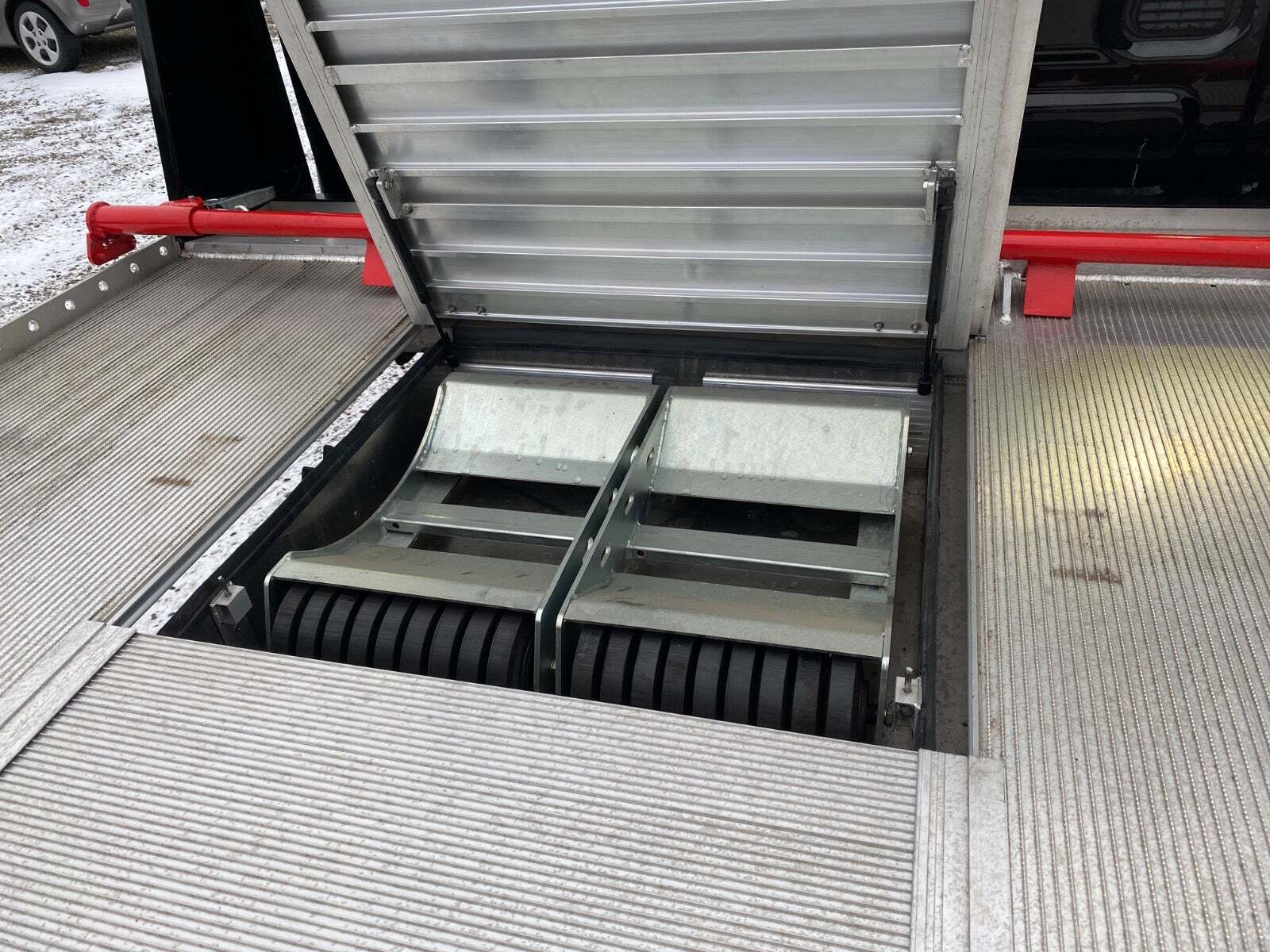 Sort Iveco Daily fra 2024