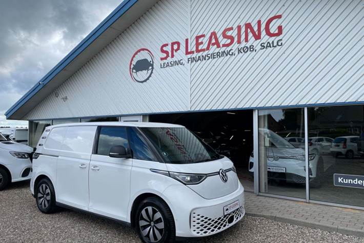 Hvid VW ID.Buzz fra 2024