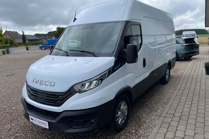 Hvid Iveco eDaily fra 2024