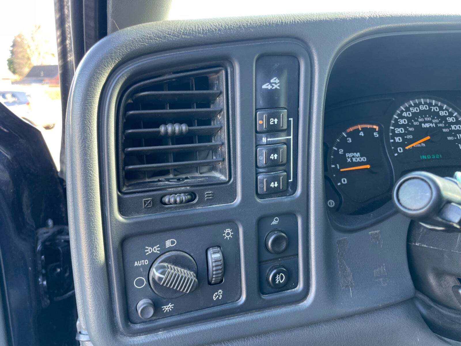 Blå GMC Sierra fra 2006