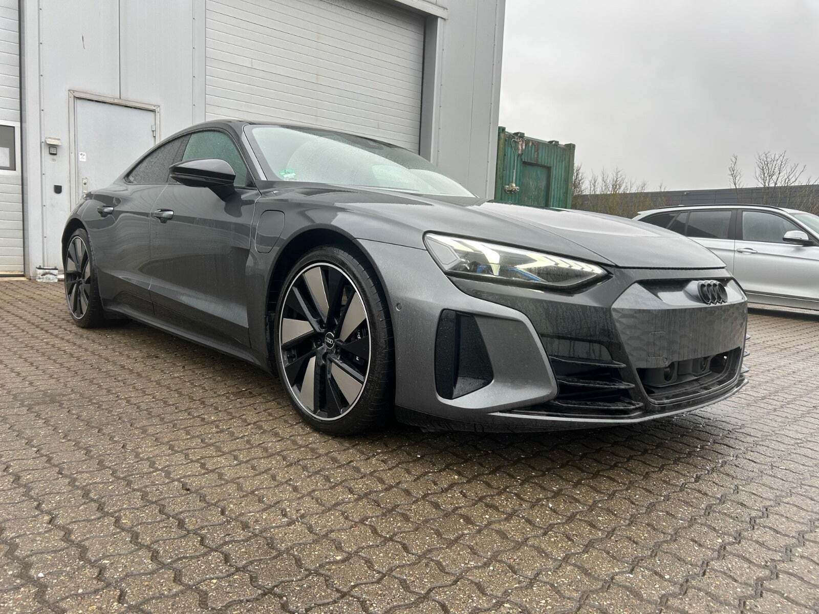 Audi e-tron GT quattro