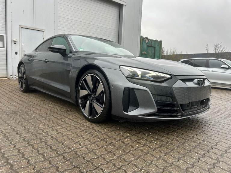 Audi e-tron GT quattro