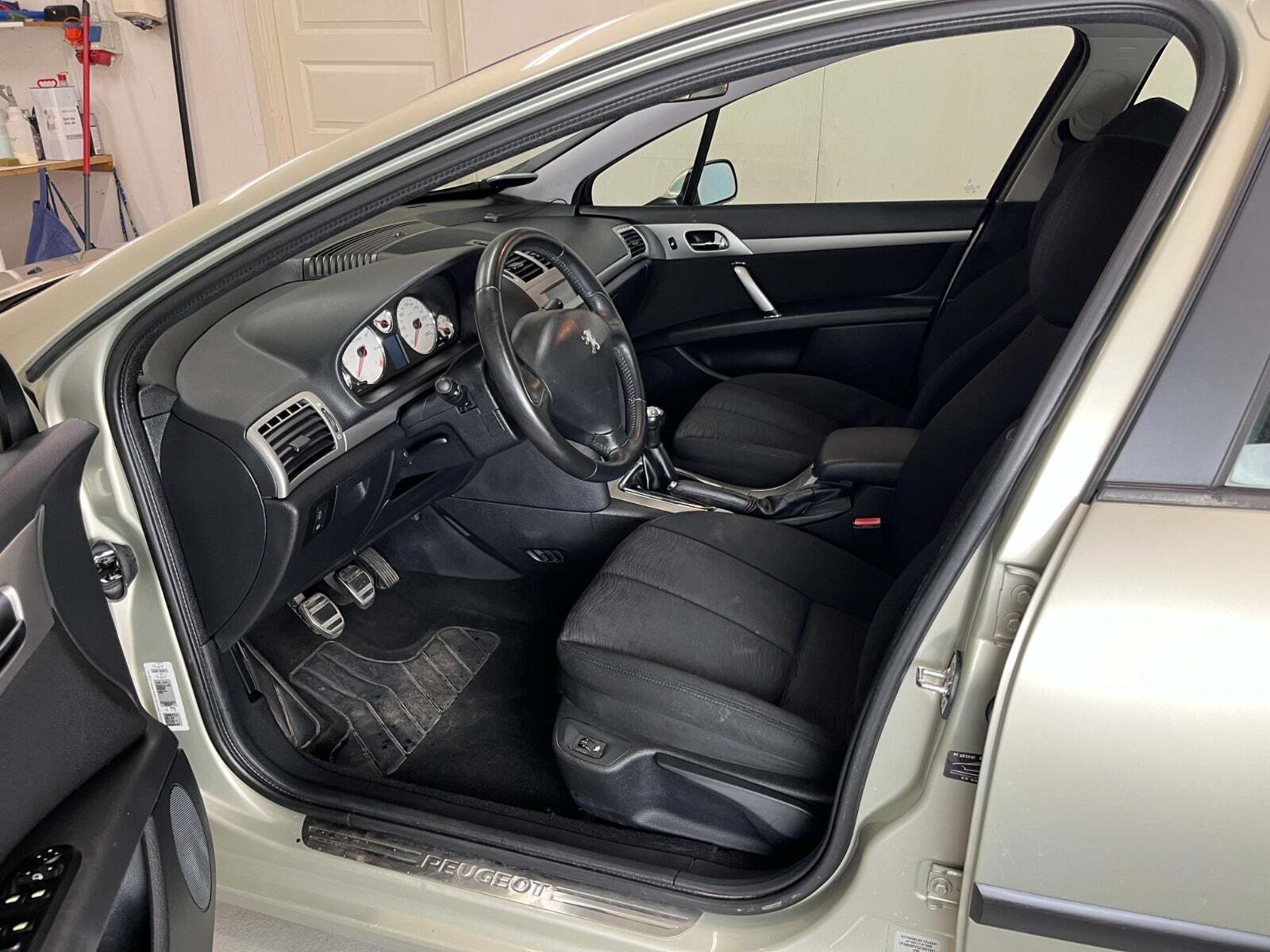 Peugeot 407 1,8 Performance