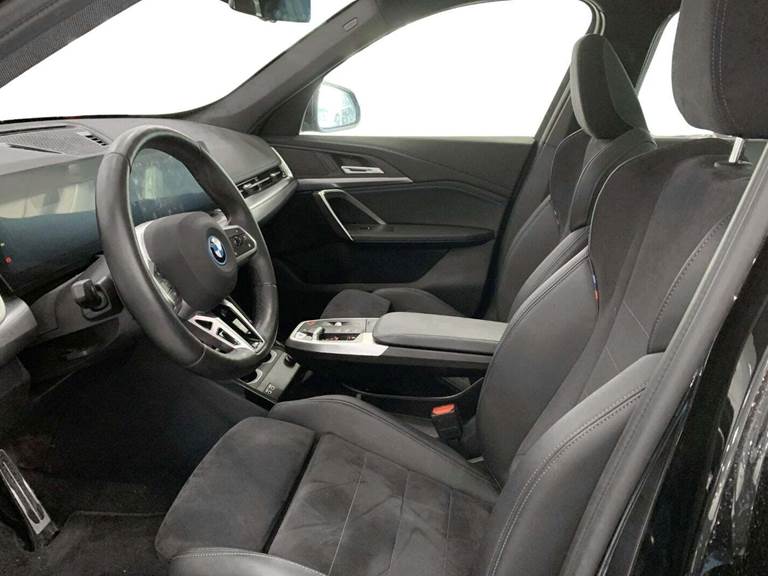 BMW iX1 xDrive30 M-Sport