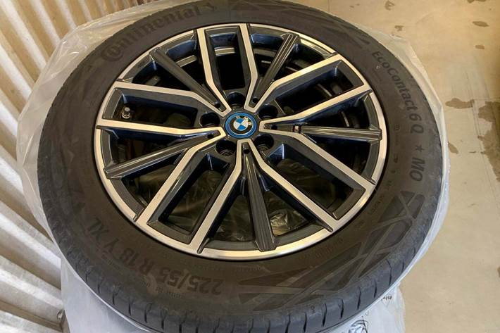 undefined BMW iX1 fra 2023