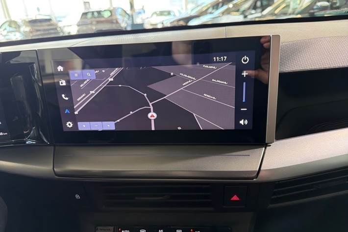 Grå Opel Frontera fra 2025