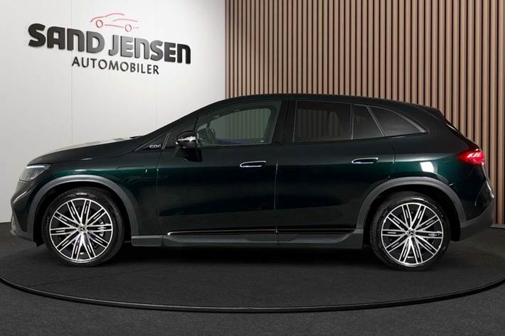 Grøn Mercedes EQE350 SUV fra 2024