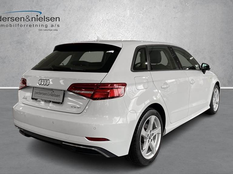 Audi A3 1,4 Sportback E-tron Plugin-hybrid S Tronic 204HK 5d 6g Aut.
