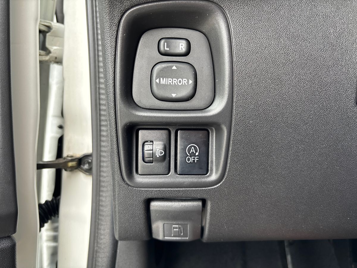 Hvid Toyota Aygo fra 2014