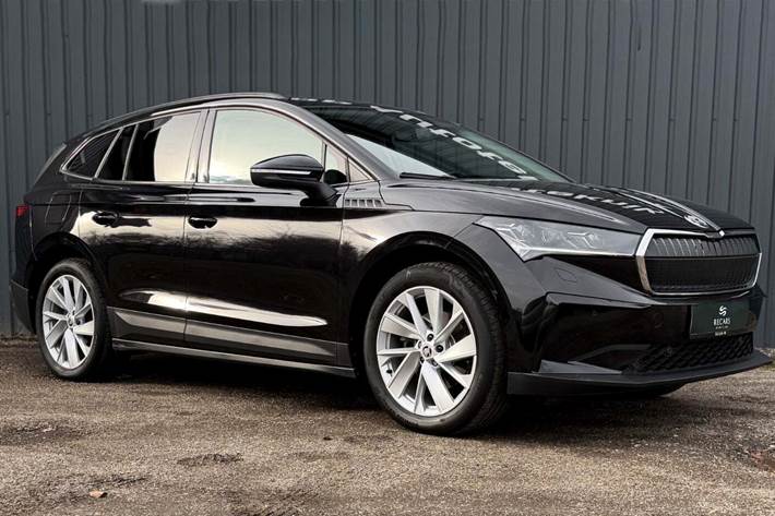 Sort Skoda Enyaq fra 2021