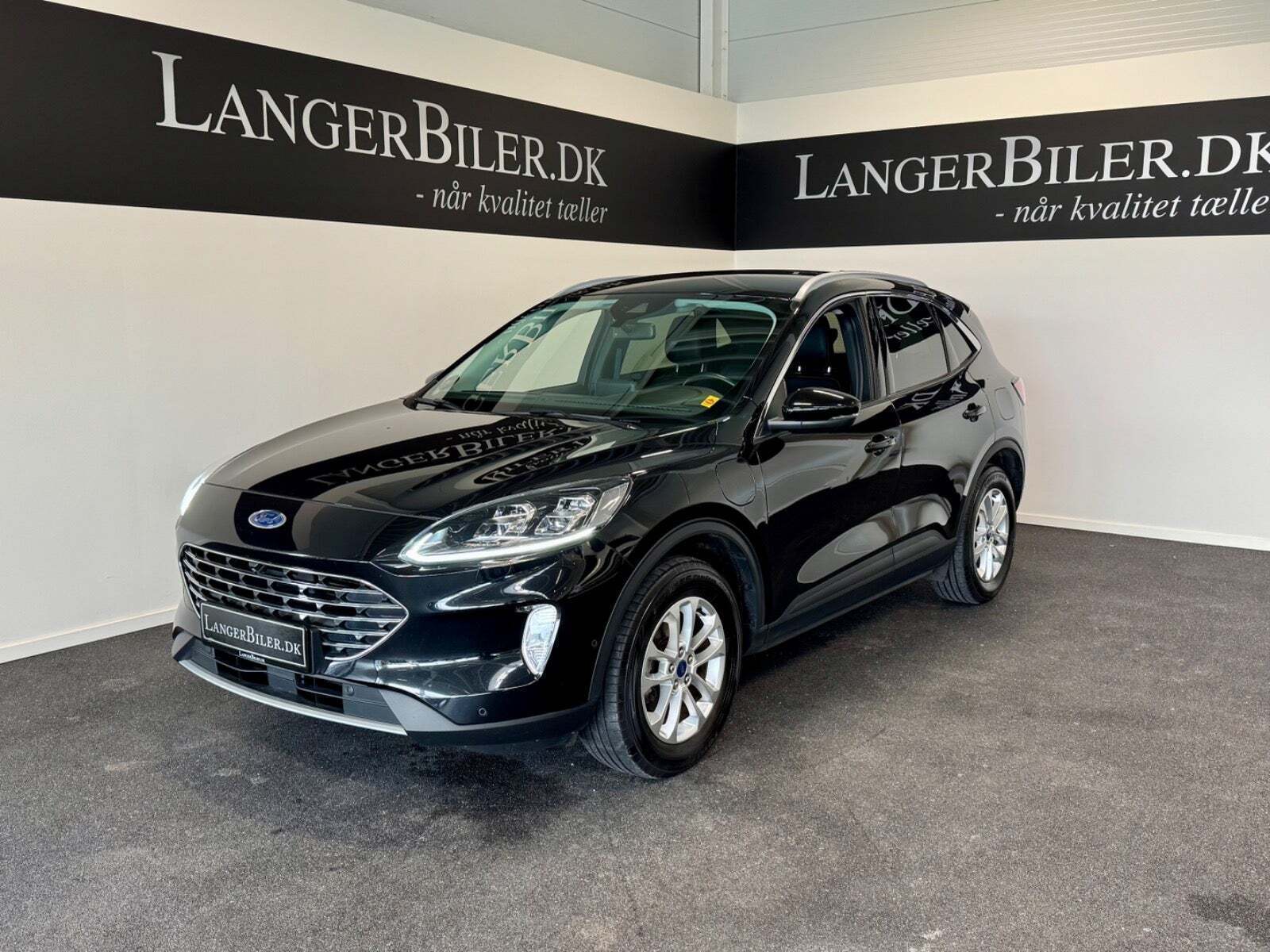 Ford Kuga 2,5 PHEV Titanium CVT