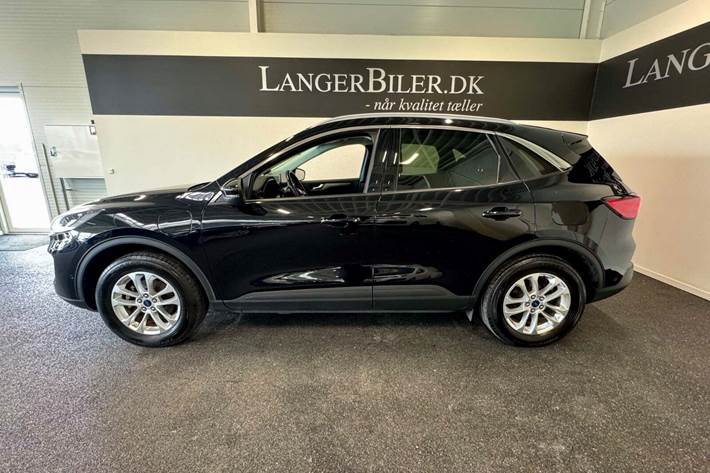 Sort Ford Kuga fra 2022