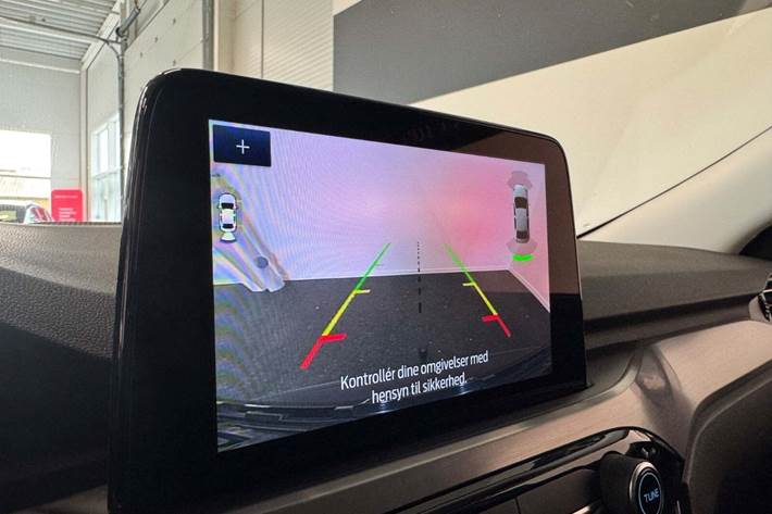 Sort Ford Kuga fra 2022