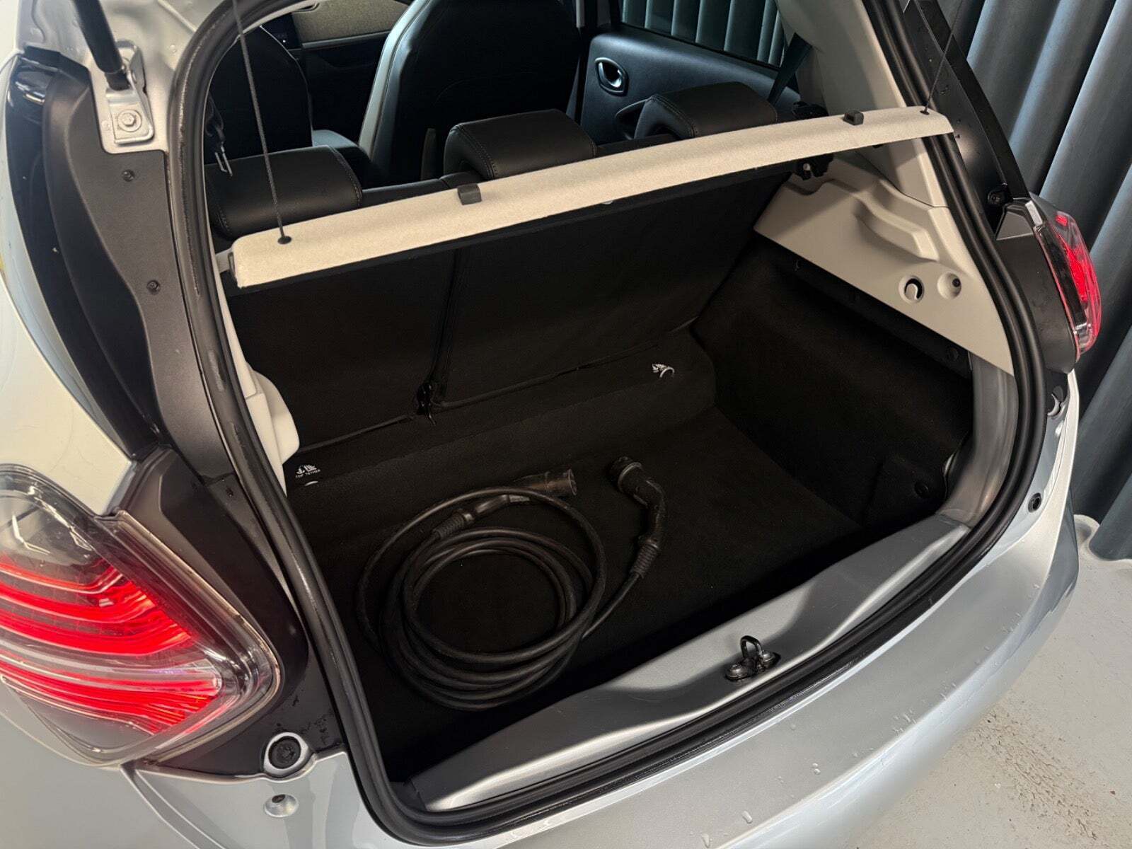 Sølv Renault Zoe fra 2020