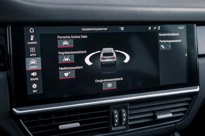 Blå Porsche Cayenne fra 2019
