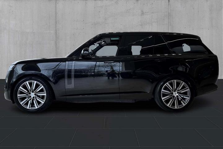 Sort Land Rover Range Rover fra 2024