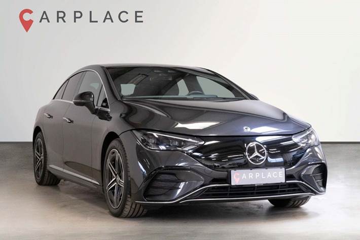 Grå Mercedes EQE350 fra 2024