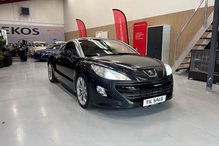 Sort Peugeot RCZ fra 2010