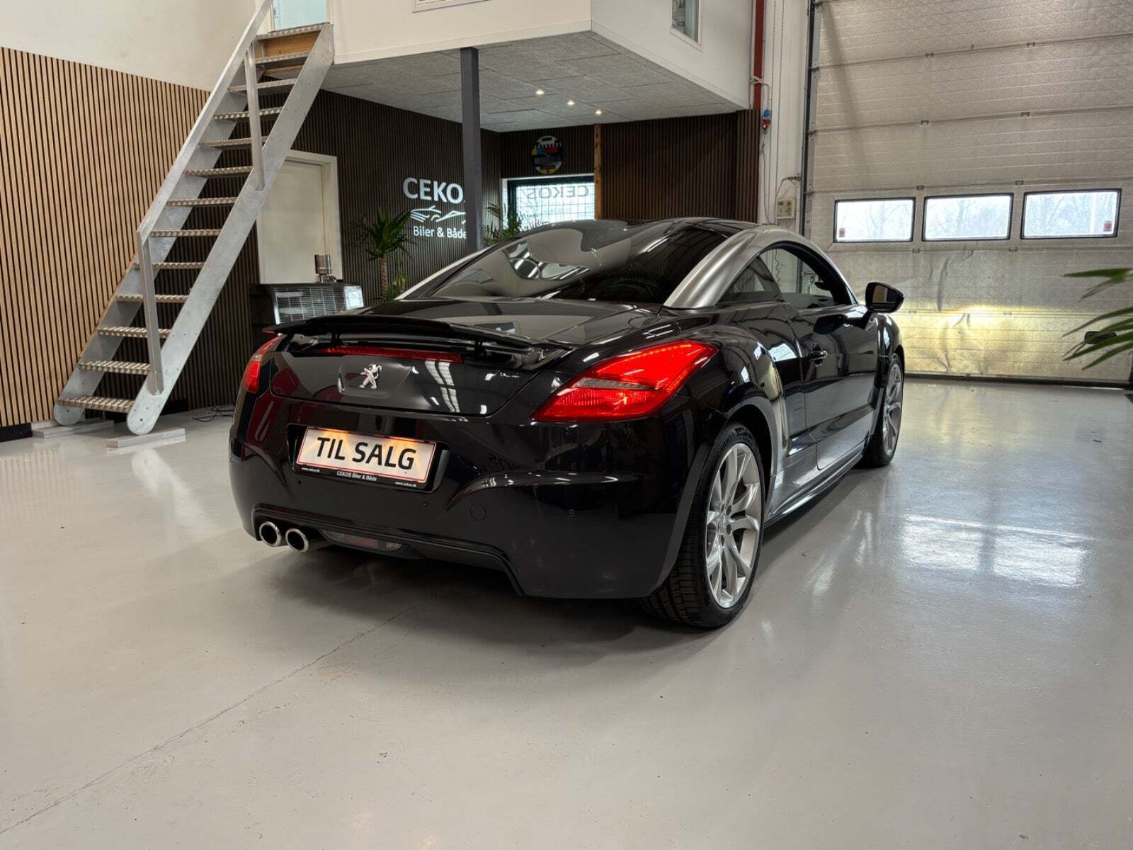 Peugeot RCZ